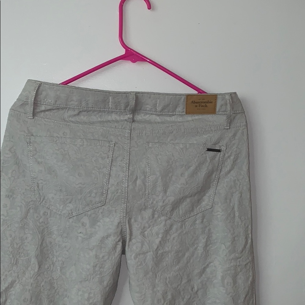 Jeans - Picture 3 of 5